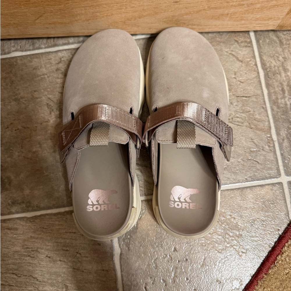 Sorel vibe clogs taupe new without box women’s size 9